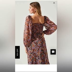 ASTR the label Sylvia Floral Puff Sleeve MIDI Dress